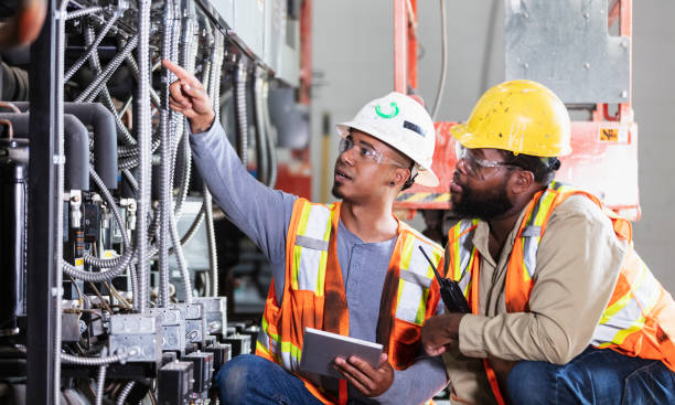 Best Affordable Emergency Electrician  in Comanche, OK